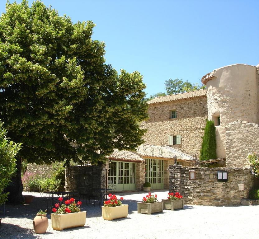 Domaine De La Grange Neuve La Roque-sur-Pernes Exterior foto