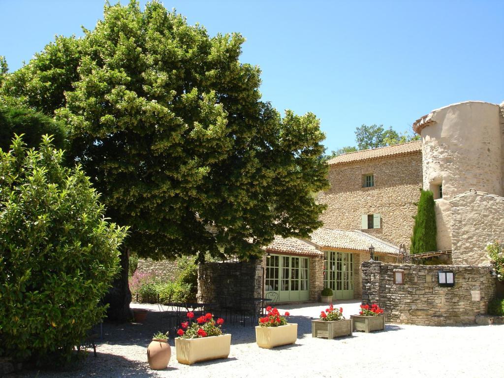 Domaine De La Grange Neuve La Roque-sur-Pernes Exterior foto